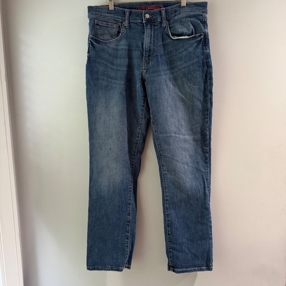Lucky Brand 223 Straight Jeans Mens 34x32 Blue Excellent Medium Wash Denim